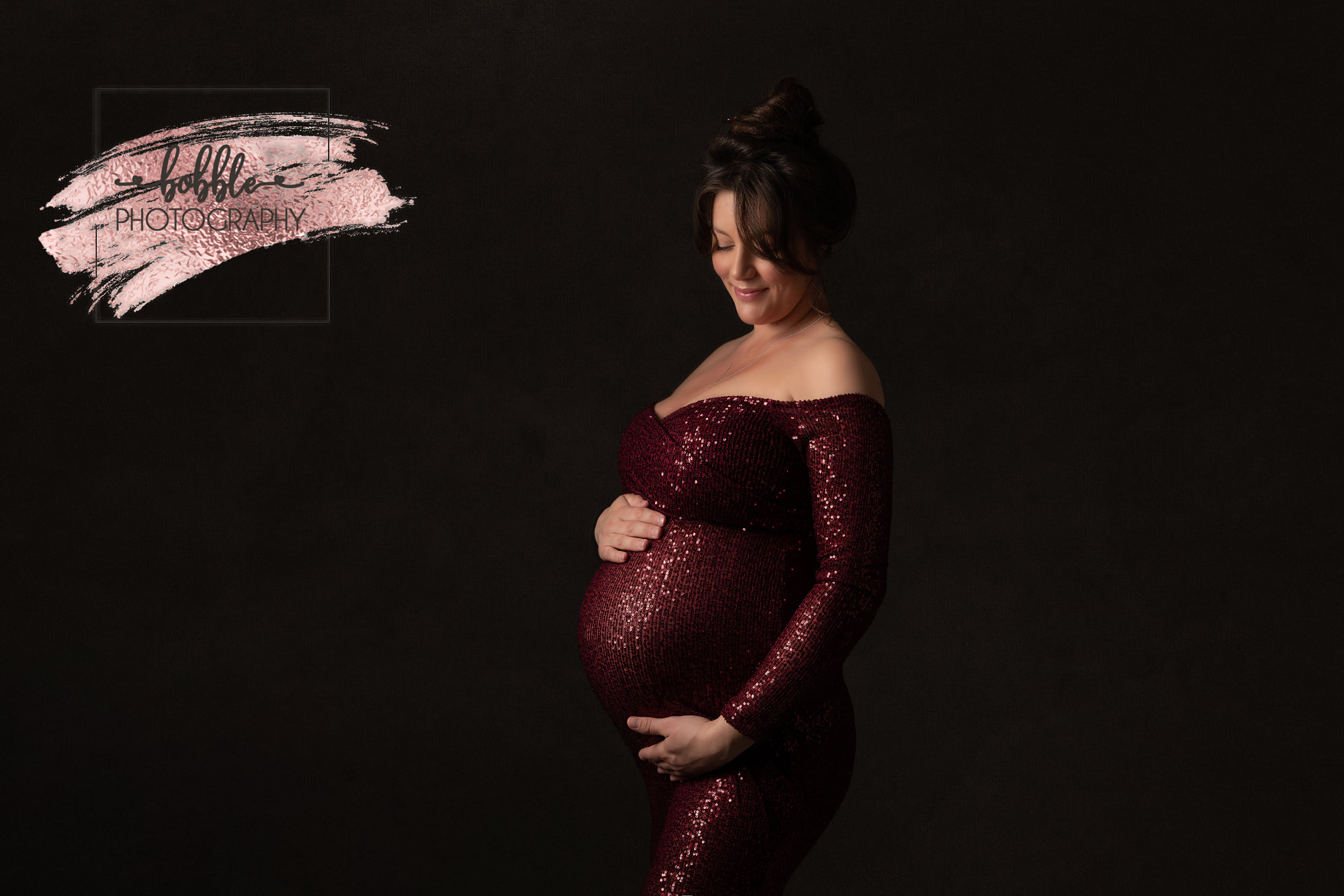 maternity photoshoot Hi, I am Jenifer - I am a specialist Newborn and Baby photographer based in Brockford, Suffolk